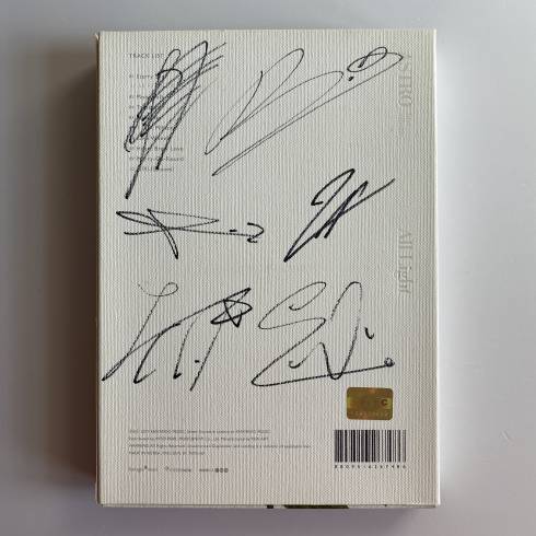 ASTRO SIGNED 1ST ALBUM 'ALL LIGHT' - WHITE VERSION